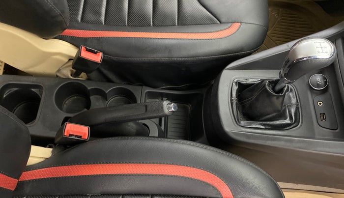 2018 Ford Figo Aspire TREND PLUS 1.2 PETROL, Petrol, Manual, 82,264 km, Gear Lever