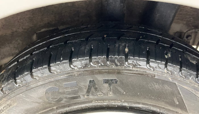 2017 Hyundai Grand i10 SPORTZ 1.2 KAPPA VTVT, Petrol, Manual, 87,298 km, Left Rear Tyre Tread