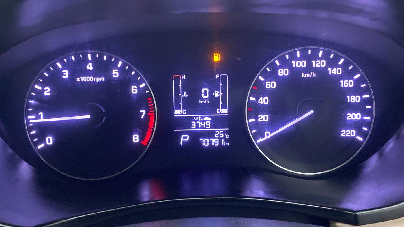 2017 Hyundai Elite i20 MAGNA 1.4 AT, Petrol, Automatic, 70,894 km, Odometer Image