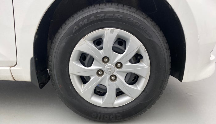 2017 Hyundai Elite i20 MAGNA 1.4 AT, Petrol, Automatic, 70,894 km, Right Front Wheel