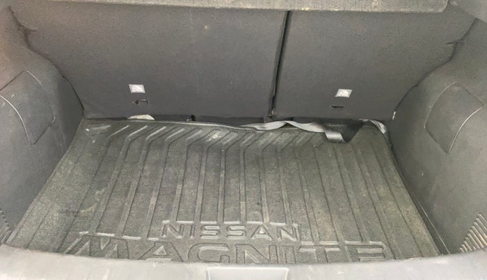 2022 Nissan MAGNITE XV PREMIUM, Petrol, Manual, 64,305 km, Boot Inside