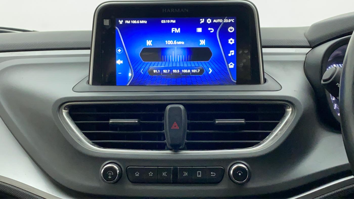 2021 Tata ALTROZ XZ PLUS I-TURBO PETROL, Petrol, Manual, 13,301 km, Infotainment System
