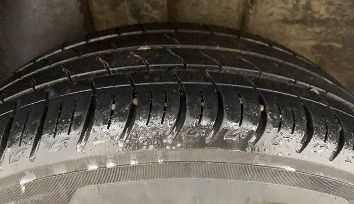 2021 Tata ALTROZ XZ PLUS I-TURBO PETROL, Petrol, Manual, 13,301 km, Right Rear Tyre Tread