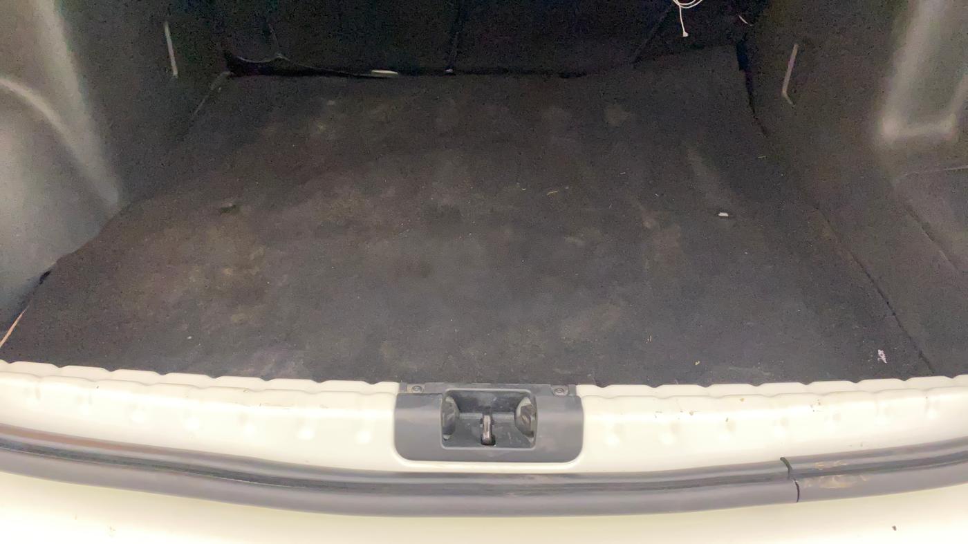 2018 Renault Duster RXS CVT, Petrol, Automatic, 21,959 km, Boot Inside