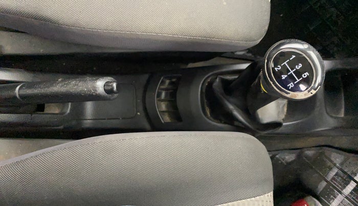 2014 Maruti Wagon R 1.0 LXI, Petrol, Manual, 18,427 km, Gear Lever