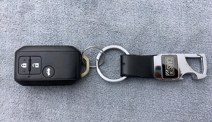 2020 Maruti Dzire ZXI Plus, Petrol, Manual, 15,527 km, Key Close Up