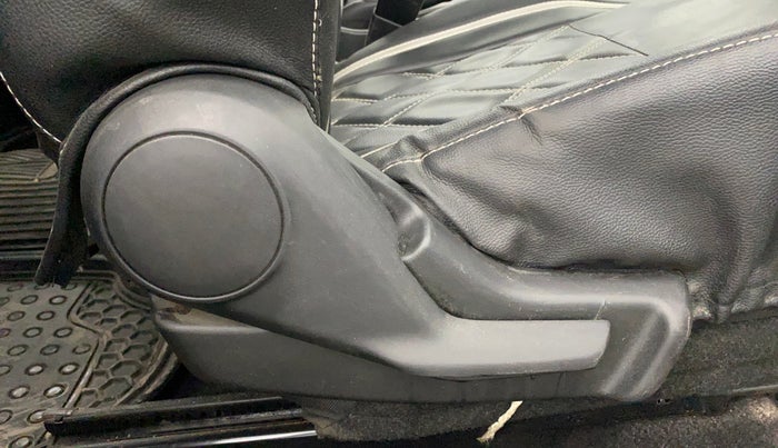 2016 Maruti Baleno DELTA PETROL 1.2, Petrol, Manual, 32,767 km, Driver Side Adjustment Panel