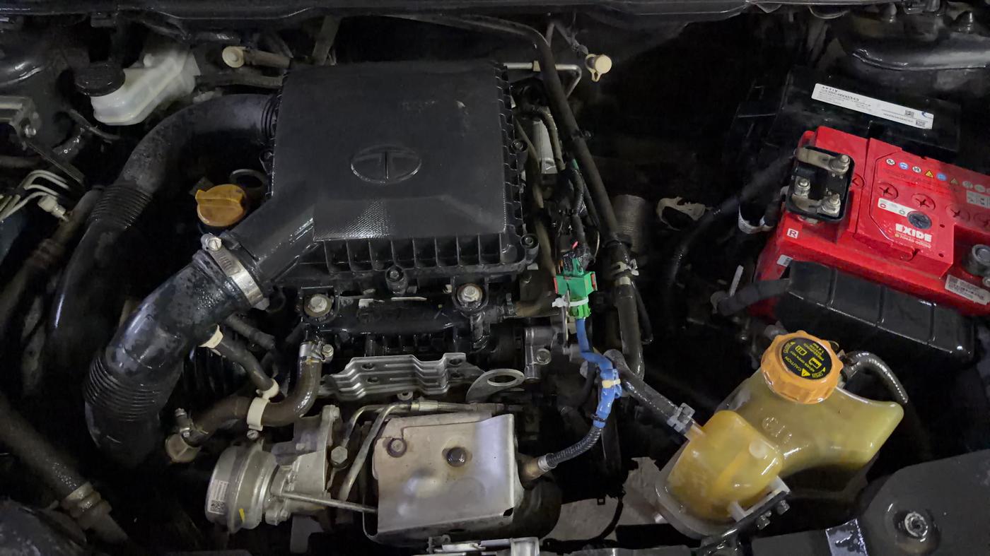 2019 Tata NEXON XM PETROL, Petrol, Manual, 50,454 km, Engine View
