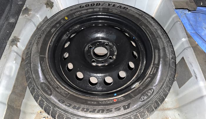 2019 Tata NEXON XM PETROL, Petrol, Manual, 50,454 km, Spare Tyre