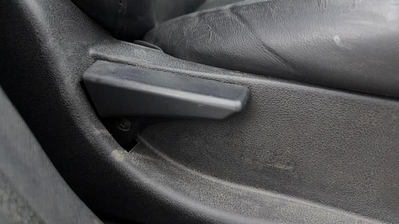 2019 Tata NEXON XM PETROL, Petrol, Manual, 50,454 km, Driver Side Adjustment Panel
