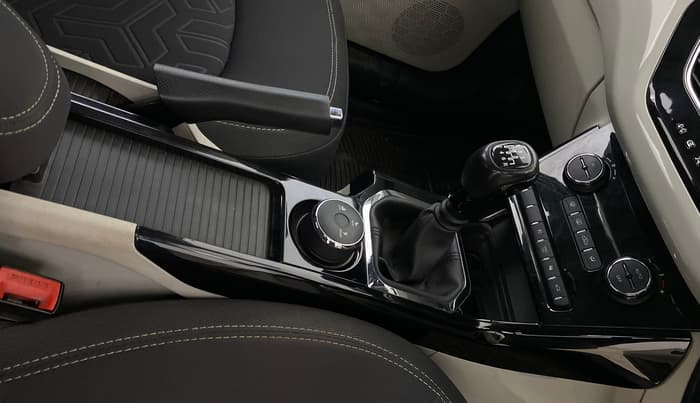 2022 Tata NEXON XZ PLUS (HS) PETROL, Petrol, Manual, 45,133 km, Gear Lever