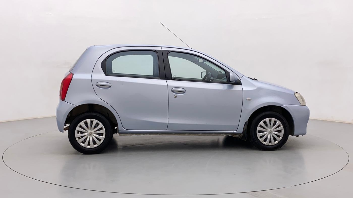 2011 Toyota Etios Liva GD, Diesel, Manual, 60,575 km, Right Side View