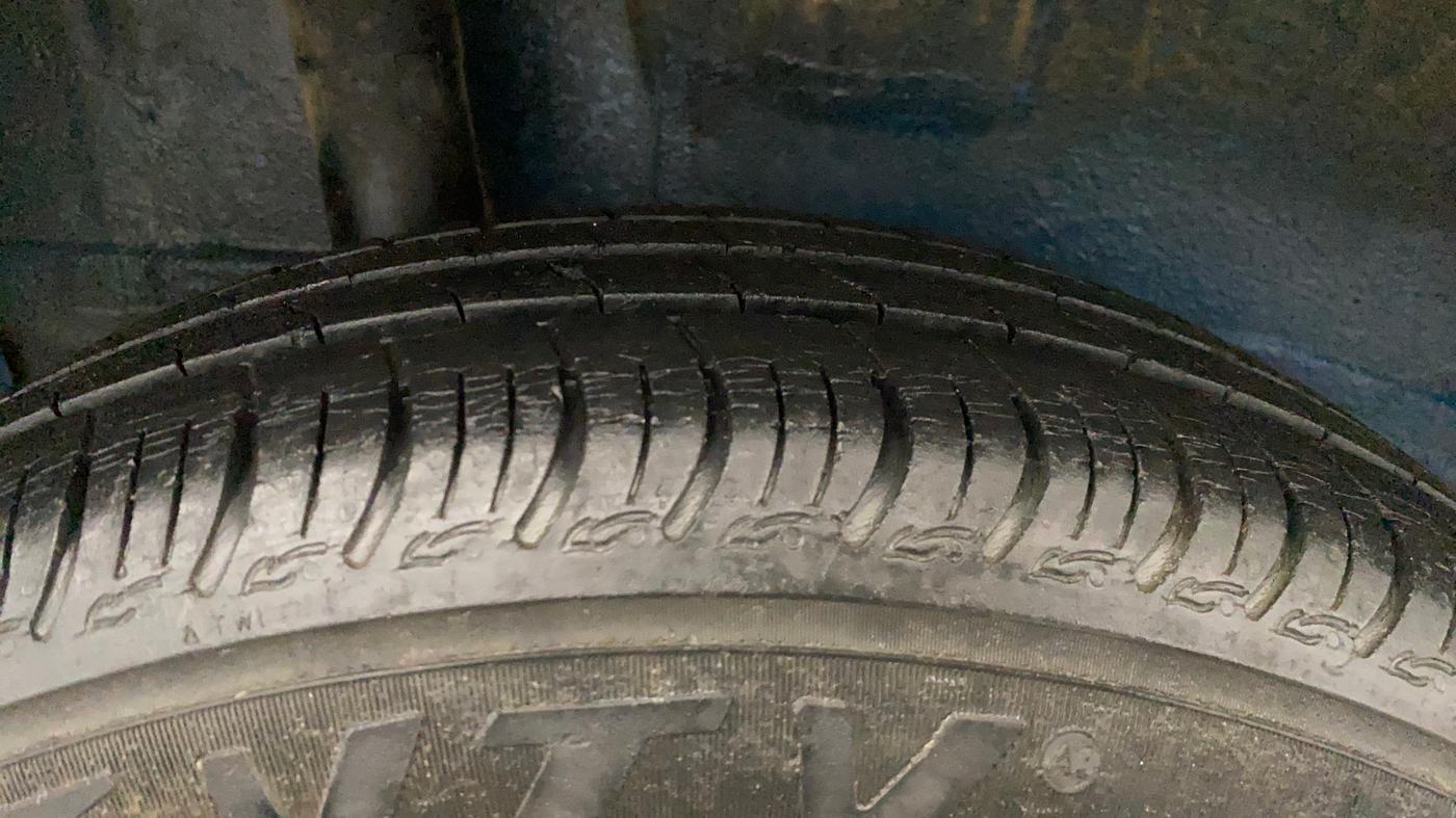 2019 Maruti S PRESSO VXI PLUS AMT, Petrol, Automatic, 45,743 km, Right Rear Tyre Tread