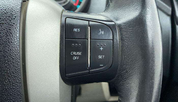 2018 Mahindra XUV500 W10, Diesel, Manual, 70,384 km, Adaptive Cruise Control