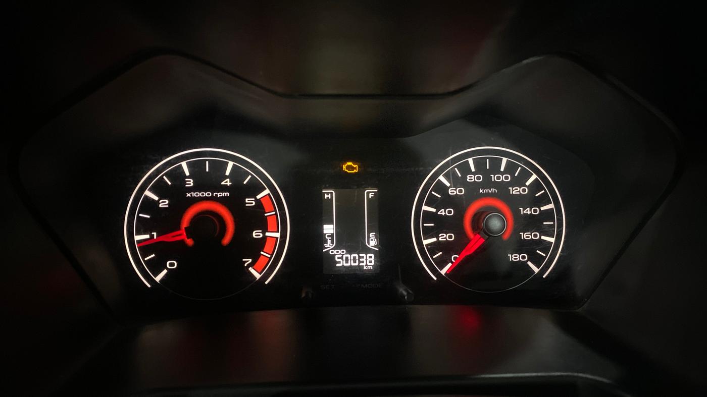 2016 Mahindra Kuv100 K8 D 6 STR, Diesel, Manual, 50,039 km, Odometer Image