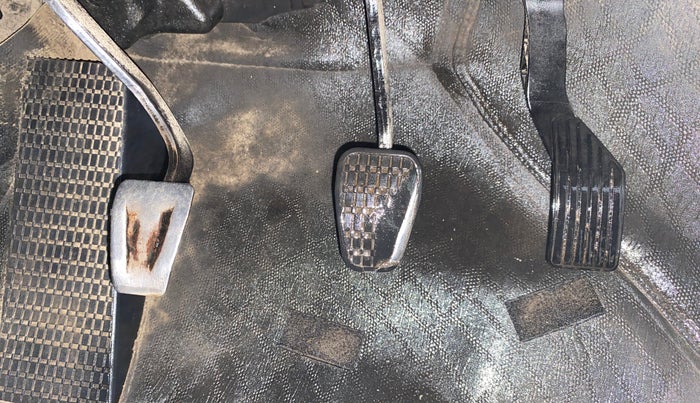 2023 Tata PUNCH ACCOMPLISHED DAZZLE SUNROOF CNG MT, CNG, Manual, 61,414 km, Pedals