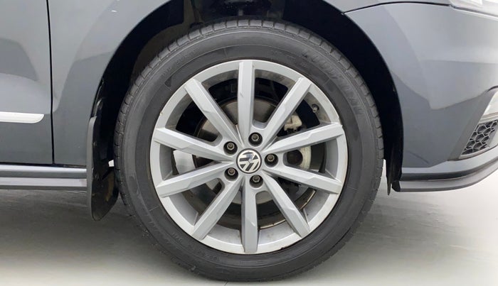 2022 Volkswagen Vento HIGHLINE PLUS 1.0L TSI AT, Petrol, Automatic, 23,943 km, Right Front Wheel