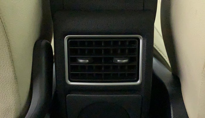 2022 Volkswagen Vento HIGHLINE PLUS 1.0L TSI AT, Petrol, Automatic, 23,943 km, Rear AC Vents