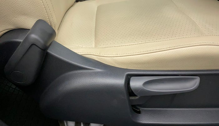 2022 Volkswagen Vento HIGHLINE PLUS 1.0L TSI AT, Petrol, Automatic, 23,943 km, Driver Side Adjustment Panel