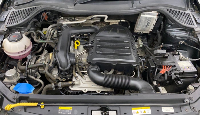 2022 Volkswagen Vento HIGHLINE PLUS 1.0L TSI AT, Petrol, Automatic, 23,943 km, Open Bonet