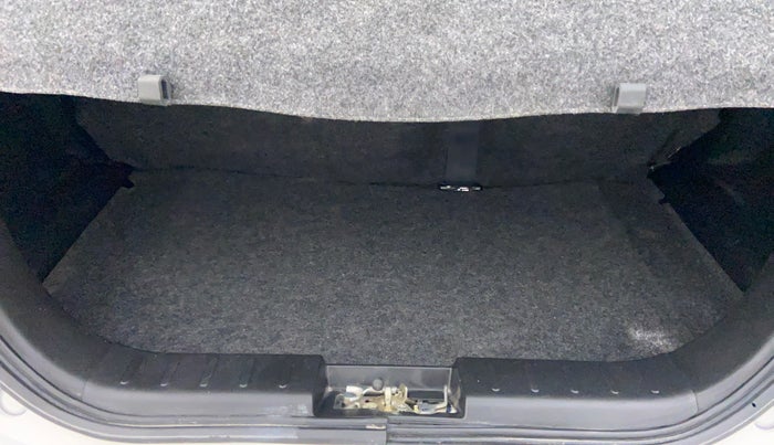 2021 Maruti Alto VXI, Petrol, Manual, 14,583 km, Boot Inside