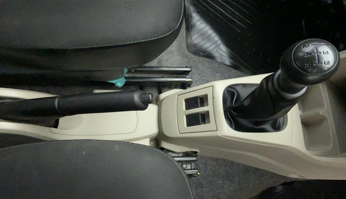 2021 Maruti Alto VXI, Petrol, Manual, 14,583 km, Gear Lever