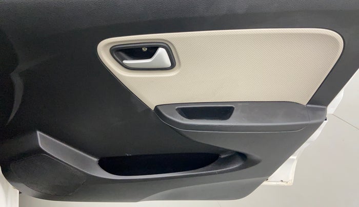 2021 Maruti Alto VXI, Petrol, Manual, 14,583 km, Driver Side Door Panels Control