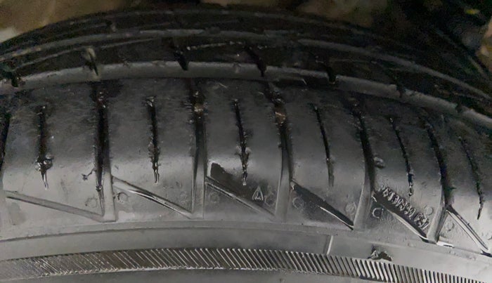 2021 Maruti Alto VXI, Petrol, Manual, 14,583 km, Right Rear Tyre Tread