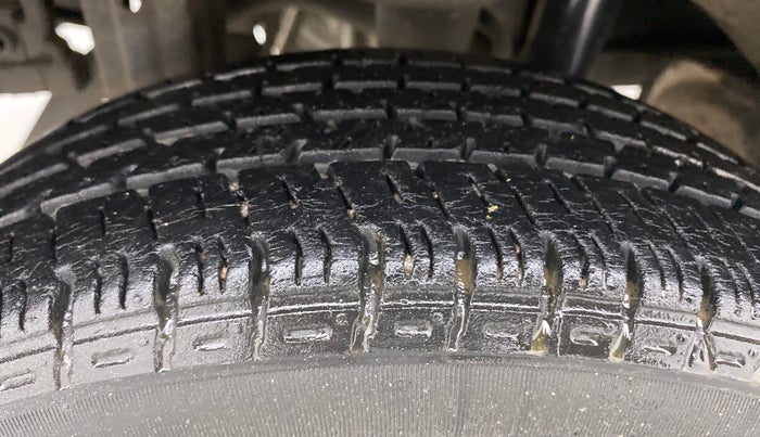 2017 Maruti Alto K10 VXI, Petrol, Manual, 20,617 km, Right Rear Tyre Tread