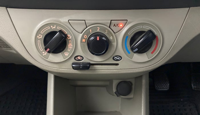 2017 Maruti Alto K10 VXI, Petrol, Manual, 20,617 km, AC Unit - Directional switch has minor damage