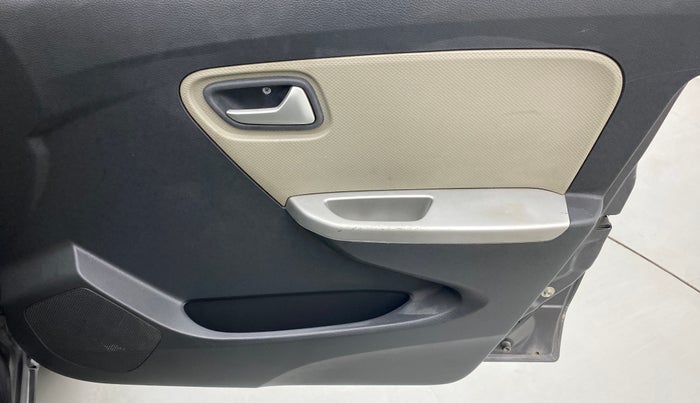 2017 Maruti Alto K10 VXI, Petrol, Manual, 20,617 km, Driver Side Door Panels Control