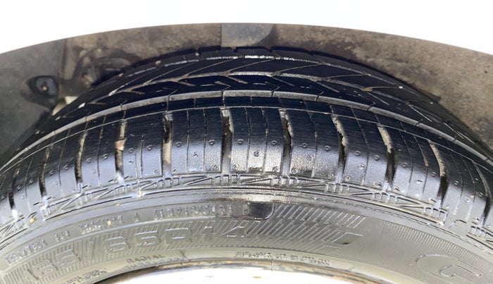 2014 Hyundai Xcent BASE 1.2, Petrol, Manual, 74,800 km, Right Rear Tyre Tread