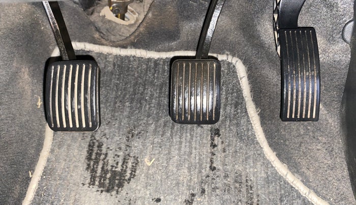 2014 Hyundai Xcent BASE 1.2, Petrol, Manual, 74,800 km, Pedals