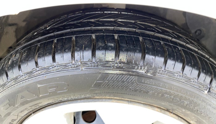 2014 Hyundai Xcent BASE 1.2, Petrol, Manual, 74,800 km, Right Front Tyre Tread