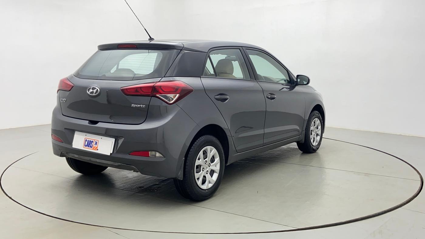 2017 Hyundai Elite i20 SPORTZ 1.2, Petrol, Manual, 32,251 km, Right Back Diagonal (45- Degree) View