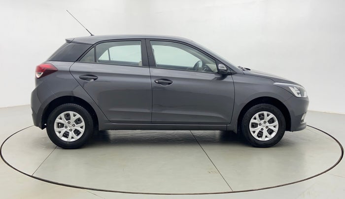 2017 Hyundai Elite i20 SPORTZ 1.2, Petrol, Manual, 32,251 km, Right Side View
