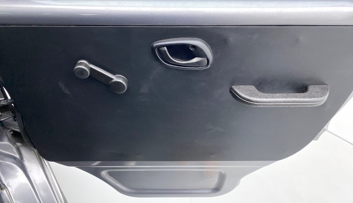 2021 Maruti Eeco 5 STR WITH AC PLUSHTR, Petrol, Manual, 7,954 km, Driver Side Door Panels Control