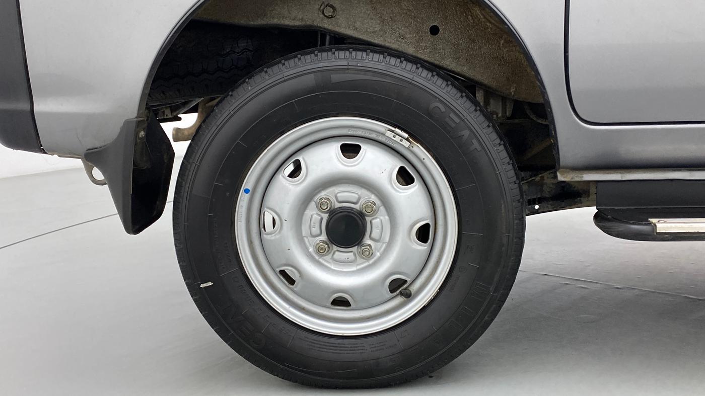 2021 Maruti Eeco 5 STR WITH AC PLUSHTR, Petrol, Manual, 7,954 km, Right Rear Wheel