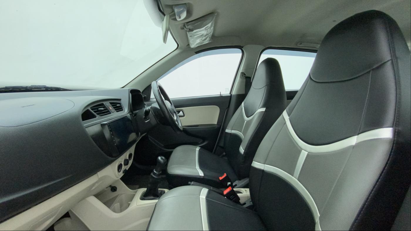 2022 Maruti Alto LXI OPT CNG, CNG, Manual, 25,878 km, Right Side Front Door Cabin
