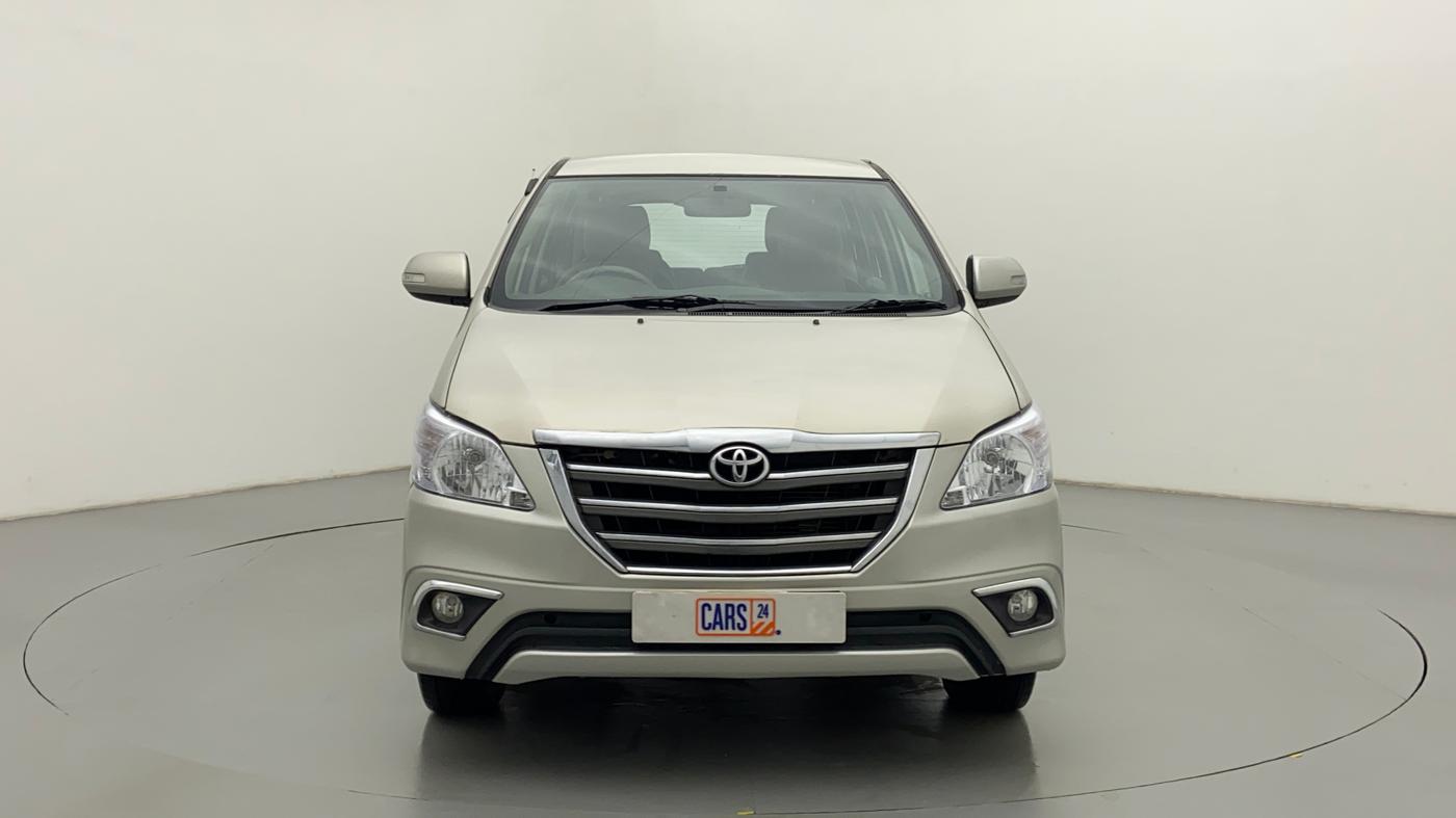 2014 Toyota Innova 2.5 VX 7 STR BS IV, Diesel, Manual, 1,11,630 km, Front