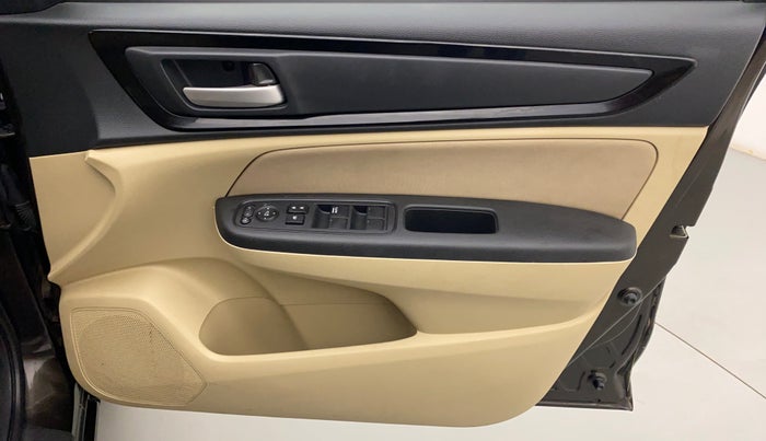2019 Honda Amaze 1.2L I-VTEC S CVT, Petrol, Automatic, 3,818 km, Driver Side Door Panels Control