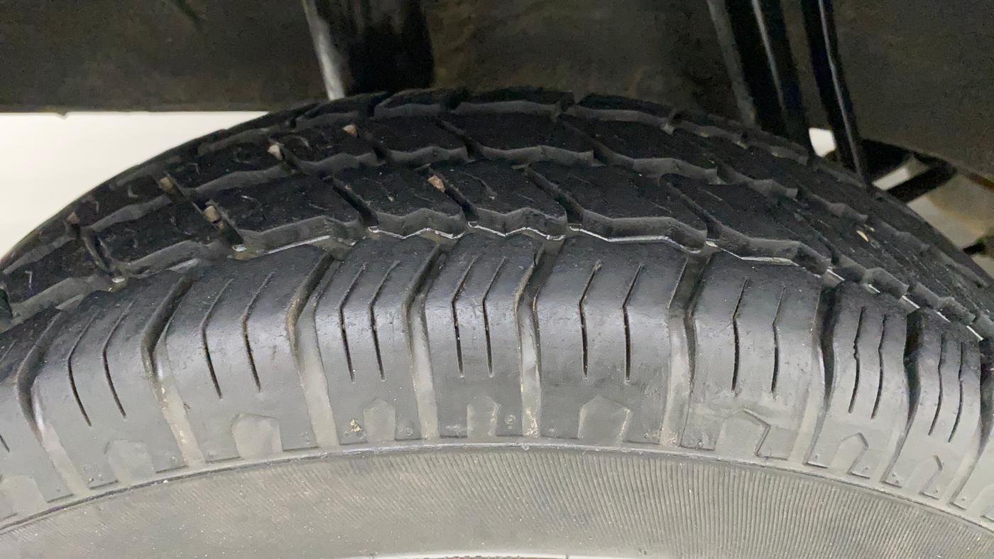 2015 Renault Kwid RXT 0.8, Petrol, Manual, 53,313 km, Right Rear Tyre Tread