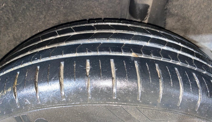 2021 Toyota Glanza G CVT, Petrol, Automatic, 39,919 km, Left Rear Tyre Tread