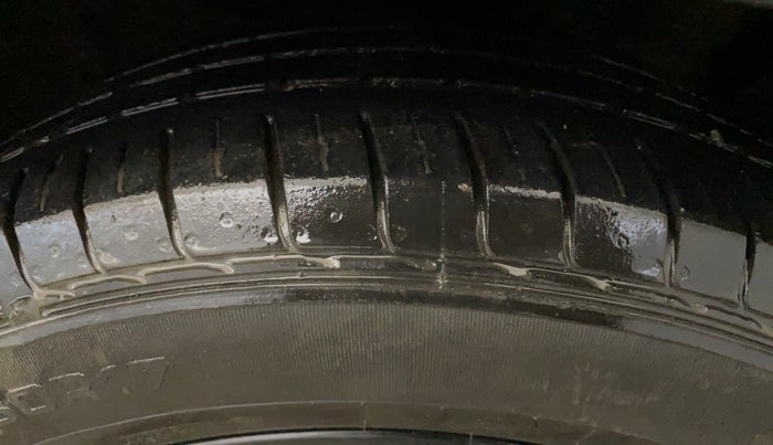 2020 KIA SELTOS HTX ANNIVERSARY EDITION 1.5 PETROL, Petrol, Manual, 42,013 km, Right Front Tyre Tread