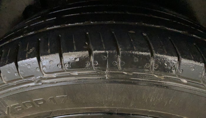 2020 KIA SELTOS HTX ANNIVERSARY EDITION 1.5 PETROL, Petrol, Manual, 42,013 km, Right Rear Tyre Tread
