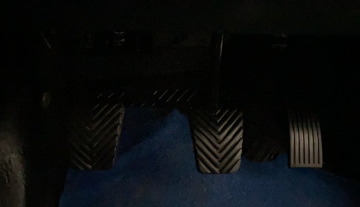 2020 Hyundai Elite i20 SPORTZ PLUS 1.2 DUAL TONE, Petrol, Manual, 27,176 km, Pedals