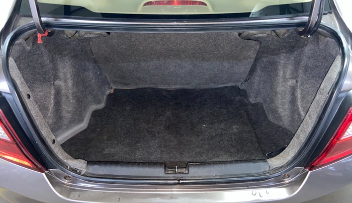 2016 Honda Amaze 1.2L I-VTEC S, Petrol, Manual, 58,118 km, Boot Inside