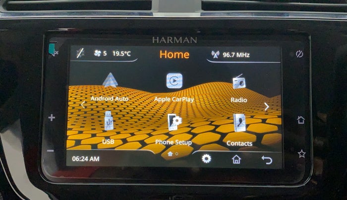 2020 Tata Tiago XZ+ 1.2 Revotron, Petrol, Manual, 10,211 km, Touchscreen Infotainment System