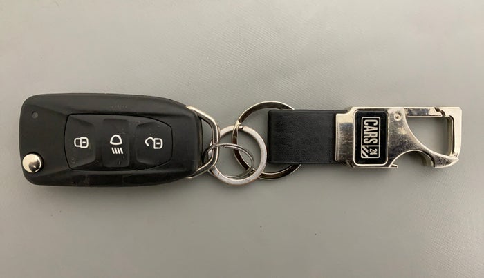 2020 Tata Tiago XZ+ 1.2 Revotron, Petrol, Manual, 10,211 km, Key Close Up