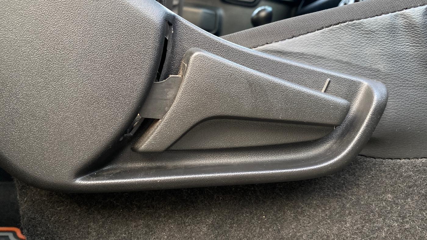 2021 Maruti S PRESSO VXI, Petrol, Manual, 18,370 km, Driver Side Adjustment Panel